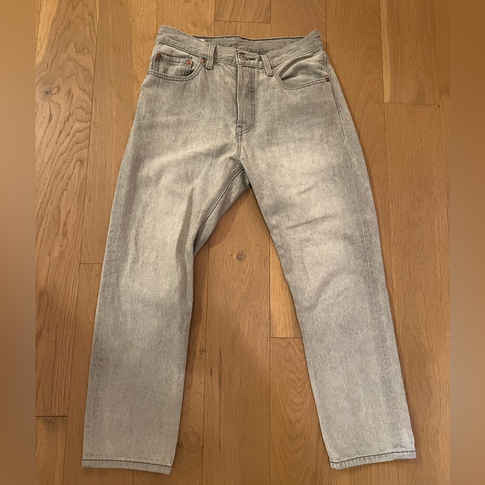 Levi’s grey 501 crop denim